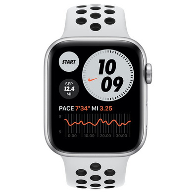 Apple Watch Series 6 GPS/44mm Aluminio en Plata / Correa Nike Deportiva Platino Puro y Negra