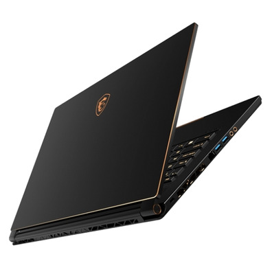 Portátil MSI GS65-1426XES i7/16GB/512SSD/1660Ti/15.6"